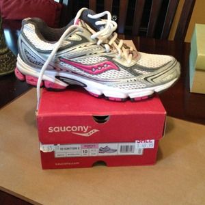Saucony running shoe
