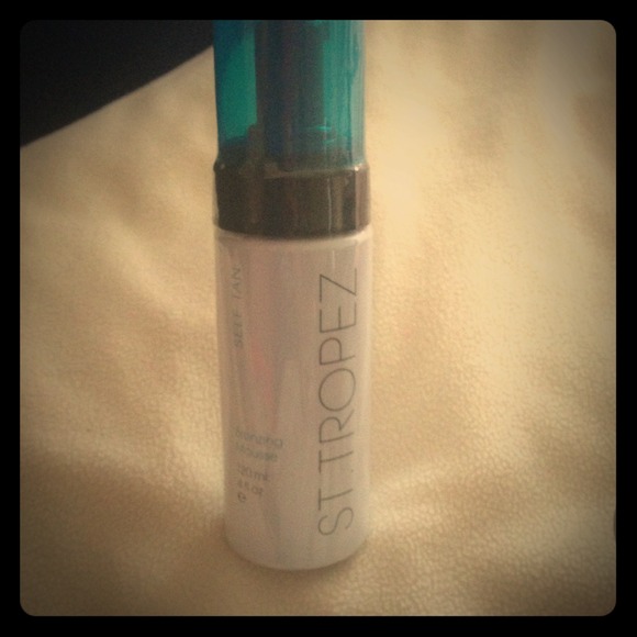 St. Tropez Bronzing Mousse. NIB. Never been opened