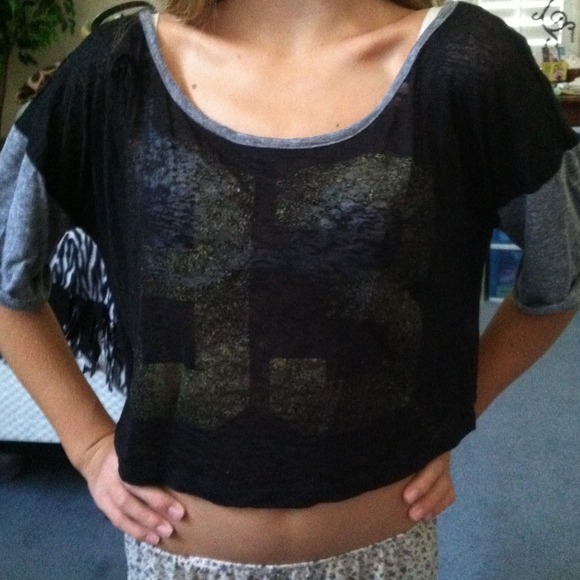 See through crop top - Picture 1 of 3