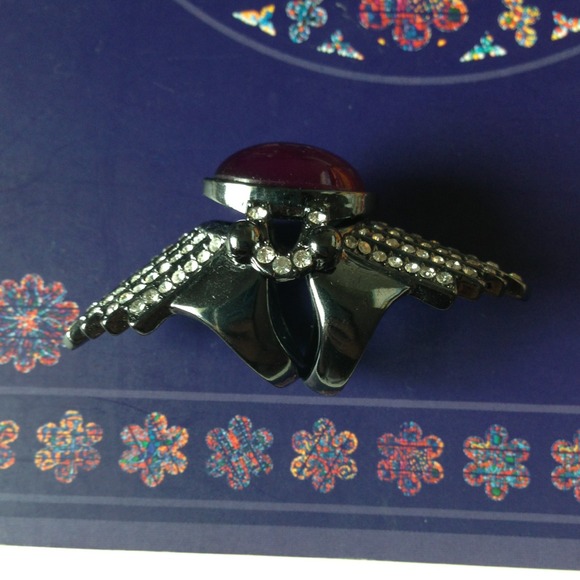 Purple knuckle ring - Picture 2 of 3