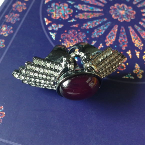 Purple knuckle ring - Picture 3 of 3