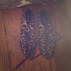 Guess Brand Chuck Taylor styled shoes