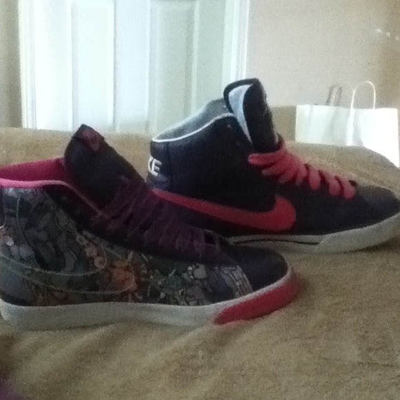 High top sneakers