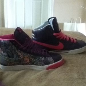 High top sneakers