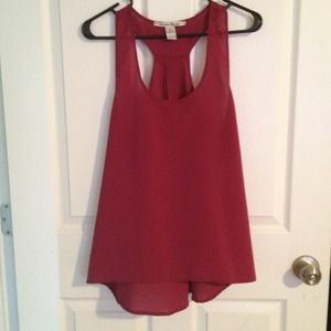 Flowy high-low tank top