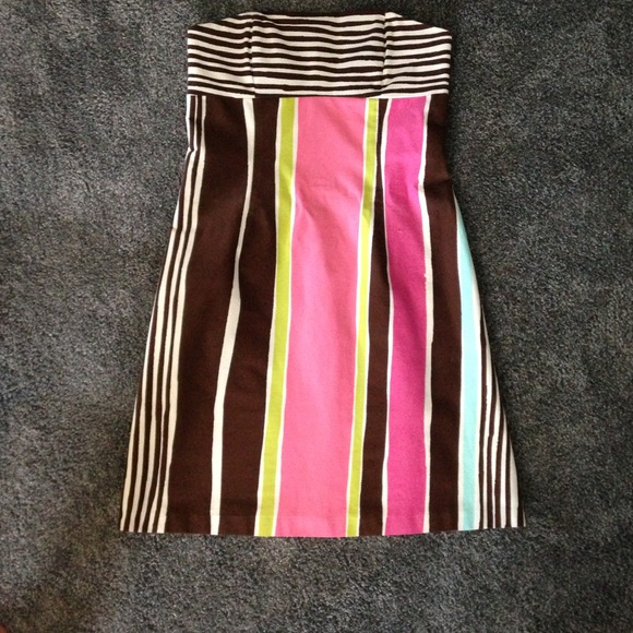 Fully lined strapless dress
