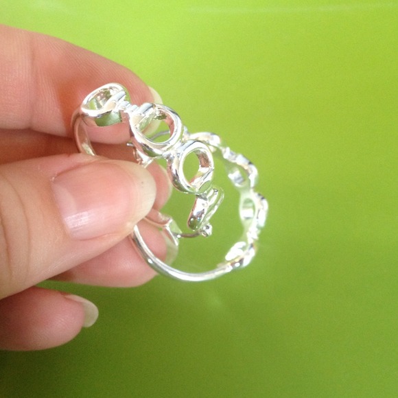 🔲BUNDLED🔲Pretty silver tone hoops. - Picture 2 of 2