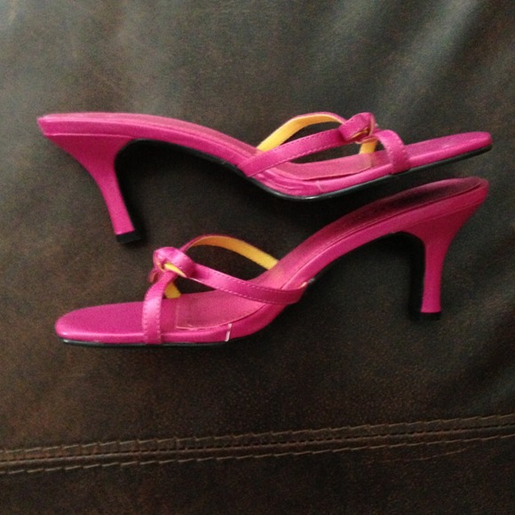 Pink heels (REDUCED PRICE)! OBO - Picture 2 of 2
