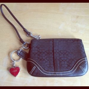 Coach Wristlet with keychain - never been used!