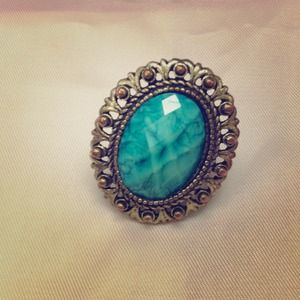 Blue stone vintage ring