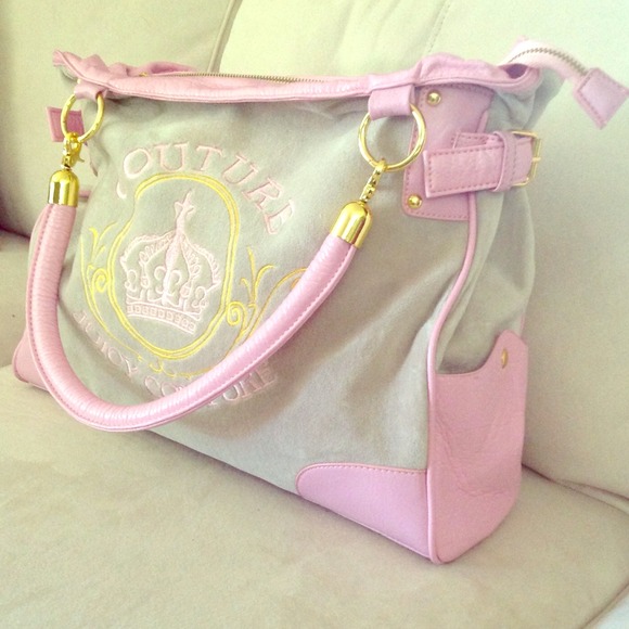 Juicy Couture Handbags - 🎀"Juicy Couture" Pink & Gray Bag🎀