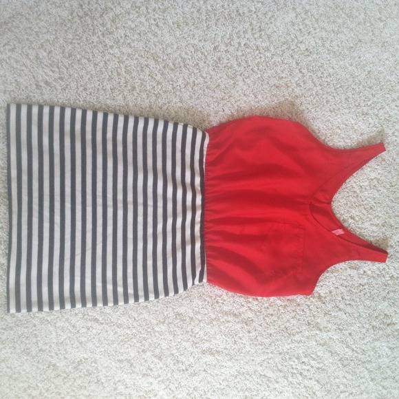 Eight Sixty dress SIZE SMALL