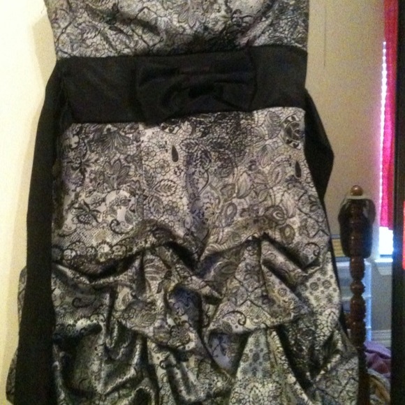 Formal dress