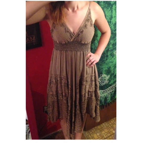 🚫SOLD‼️‼️Hippie Calf Length Dress - Picture 4 of 4