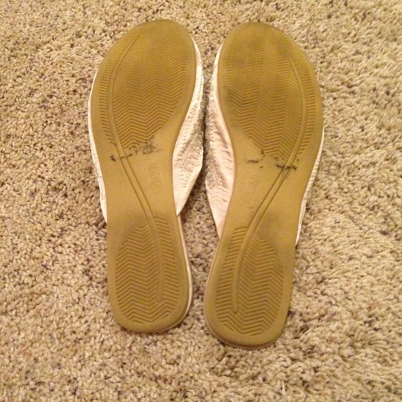 DONATED - Picture 3 of 3