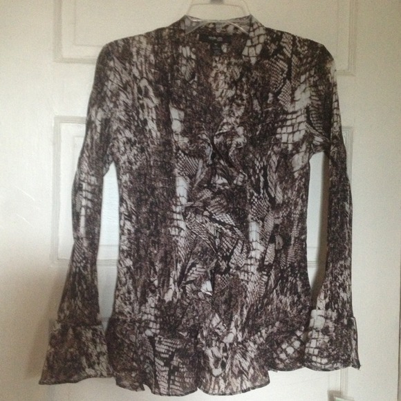 Style & Co. Snake Print Ruffled Blouse sz 8 - Picture 1 of 3