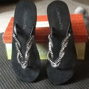 🌺Reduced🌺Coconut sandals