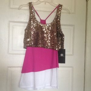🆕 Rock & Republic Calypso Pink Sequined Top sz S