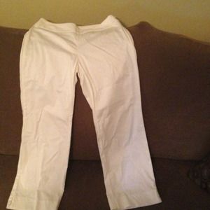 Bundle for @lfchung White Dress Capris