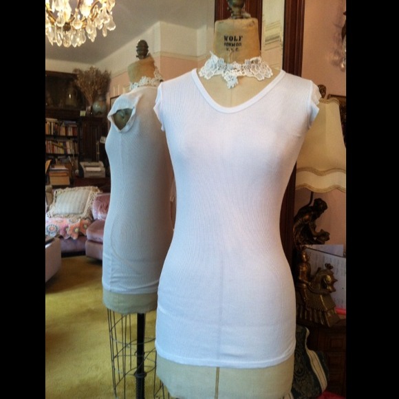 Long V neck tee