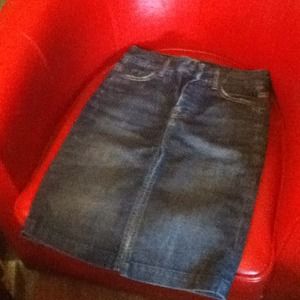 7 for all mankind denim skirt NWOT  size 24(size2)