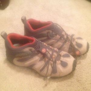 Merrill hiking shoes size 7. Like new