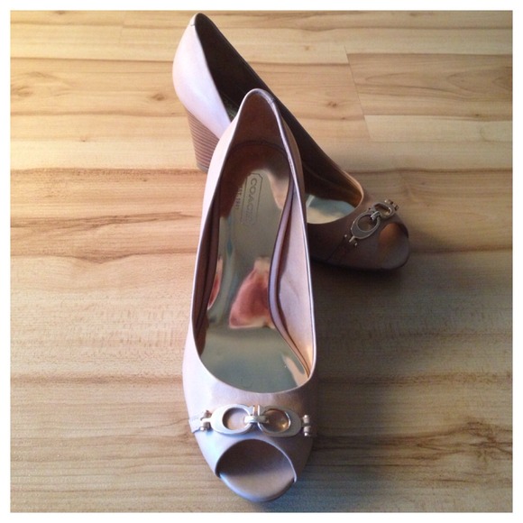 Coach Elora Wedge Nude/Blush