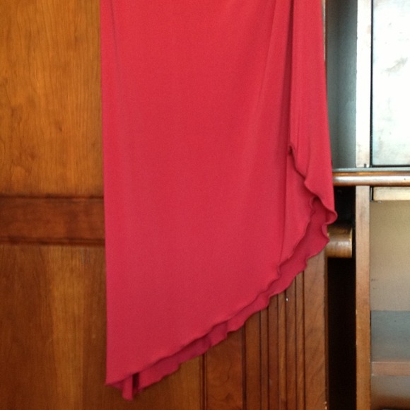 ❌❗SOLD❗❌Red Bebe classic dress - Picture 3 of 4