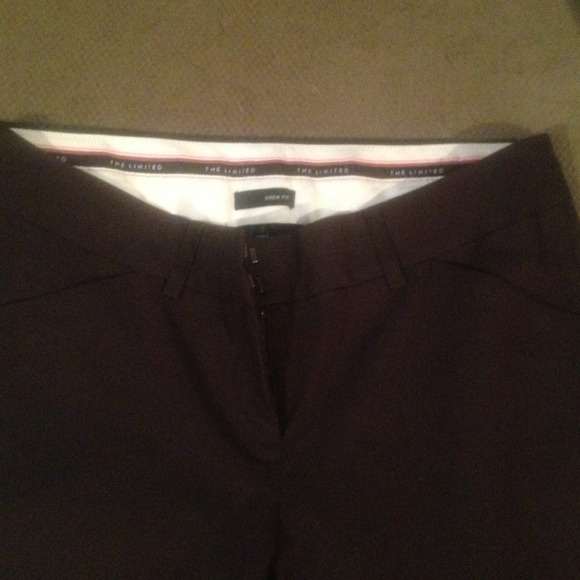 Limited dark brown size o