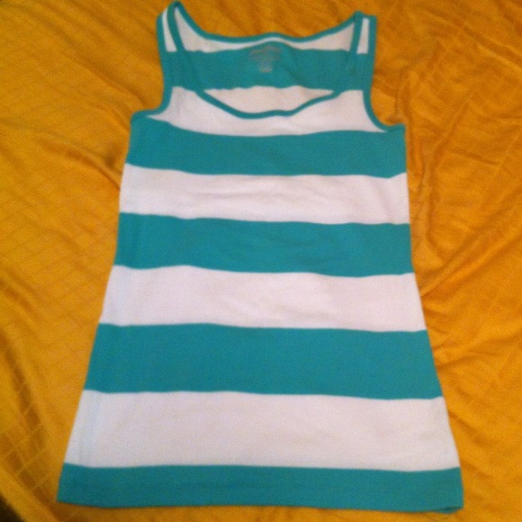 🚫Sold🚫old navy tank
