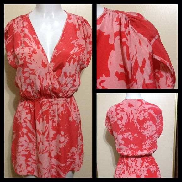 ❌SOLD❌💓Gorgeous pink and salmon dress!