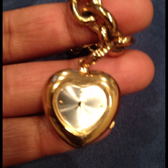 Guess Heart Gold Plated Charm Timepiece. - Picture 2 of 3