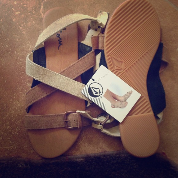 Volcom sandals