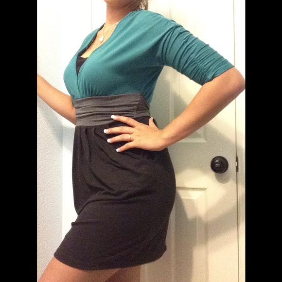 🚫SOLD🚫Casual Quarter-sleeve Dress - Picture 4 of 4