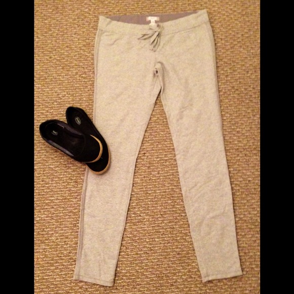 ❌SOLD❌Grey Gilly Hicks Sweatpants Leggings