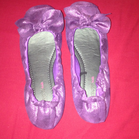Purple flats size 6