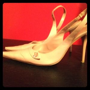 BCBGirls blush colored pointy toe pumps