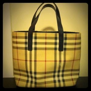 Cool handbag for young adult and adult.