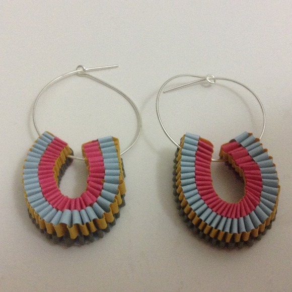 Handmade earrings - Picture 2 of 2