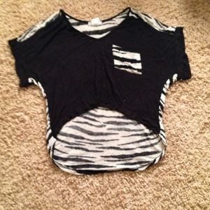 👍Reduced👍Zebra print crop top