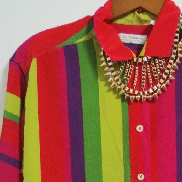 100% SILK Colorful Vintage Blouse - Picture 2 of 4