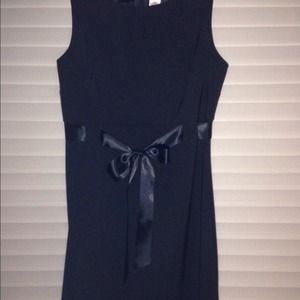 BASIC BLACK DRESS