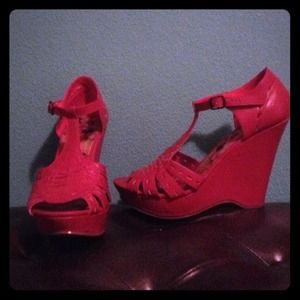 Forever 21 red wedges