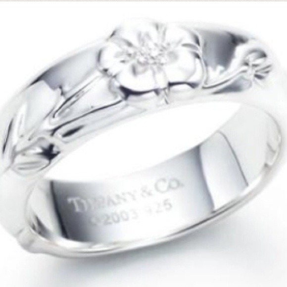 ❌SOLD❌Tiffany & Co .925 SS Nature Rose Ring - Picture 4 of 4