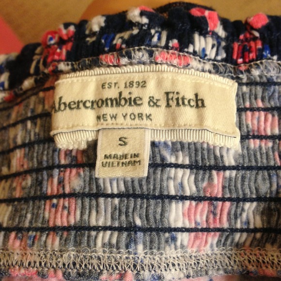 A&F Floral dress - Picture 4 of 4