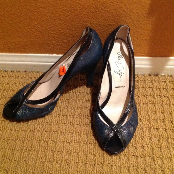 Miss sixty navy heel gold