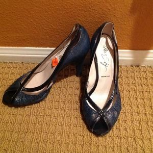 Miss sixty navy heel gold