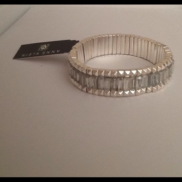 NEW Anne Klein Crystal Bracelet