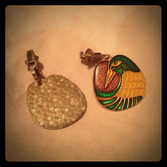 Clip on earrings beautiful, vintage