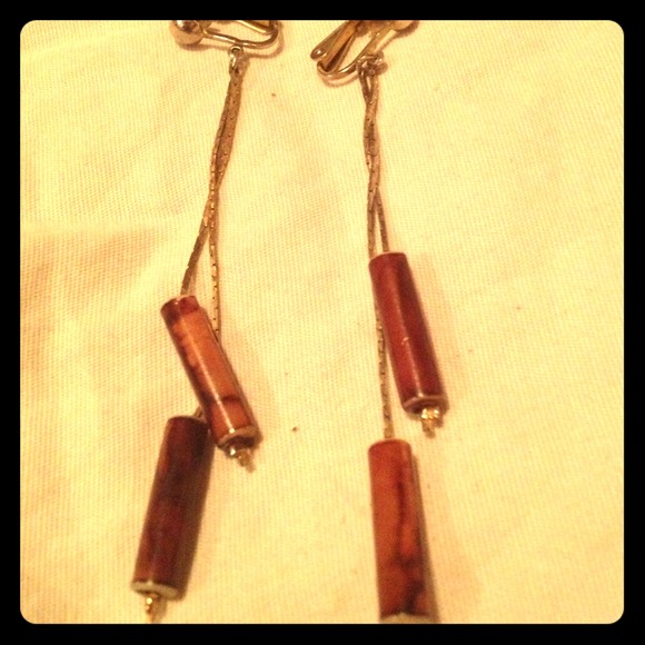 Beautiful vintage clip on earrings